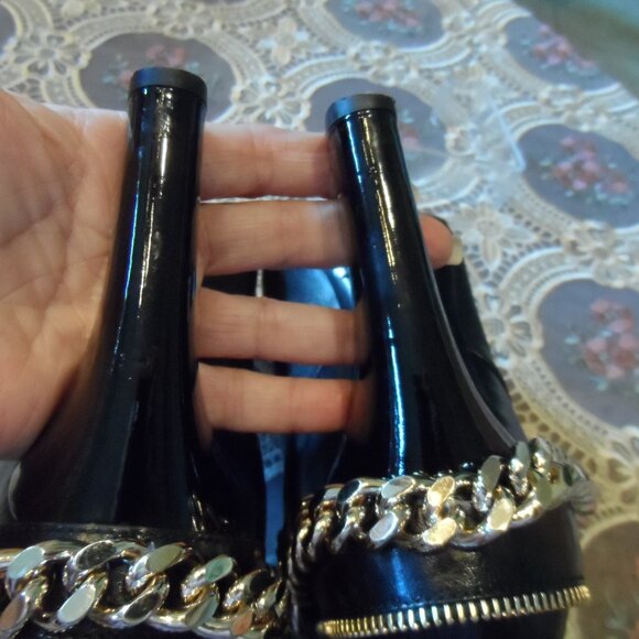 Lanvin Black Lamb Leather Ankle Boots w/Zipper-Chain Ankle Detail Size 40 - Picture 14 of 16